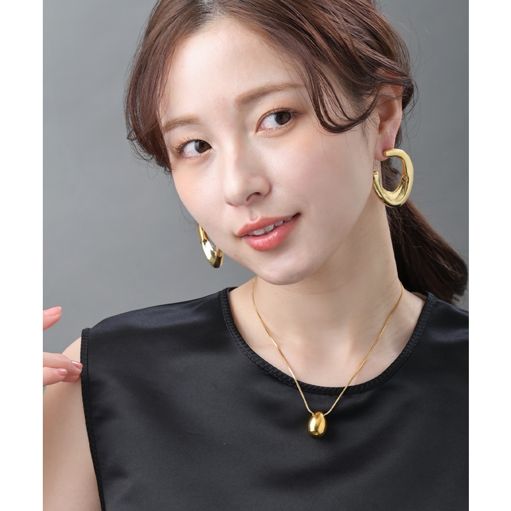 ニュアンスUライン ピアス 大ぶり | VINGTAINE | 詳細画像2 