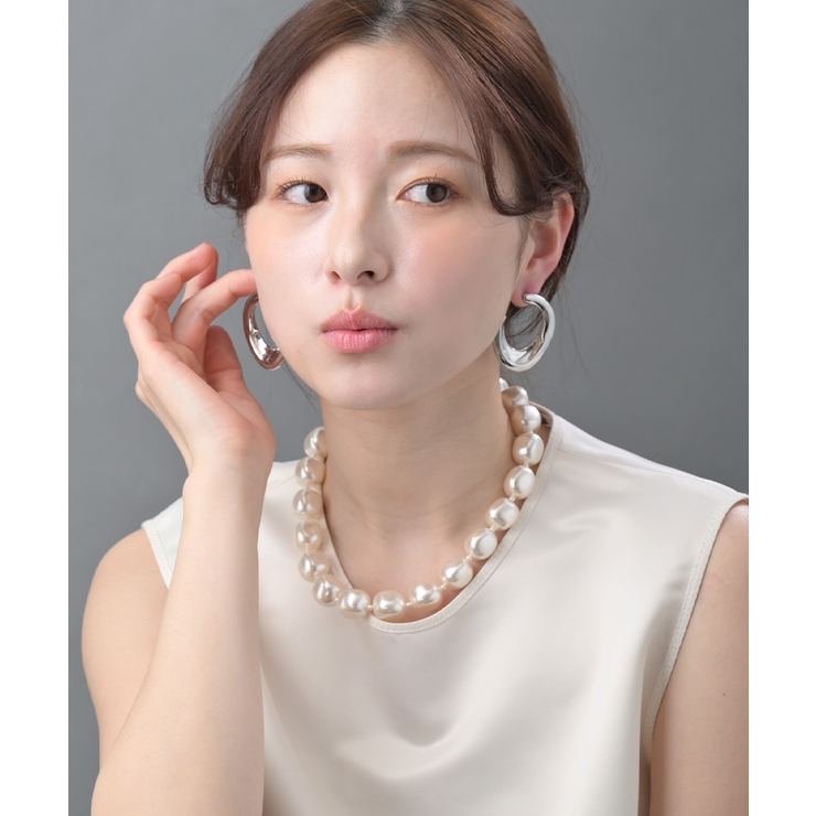 ニュアンスUライン ピアス 大ぶり | VINGTAINE | 詳細画像4 