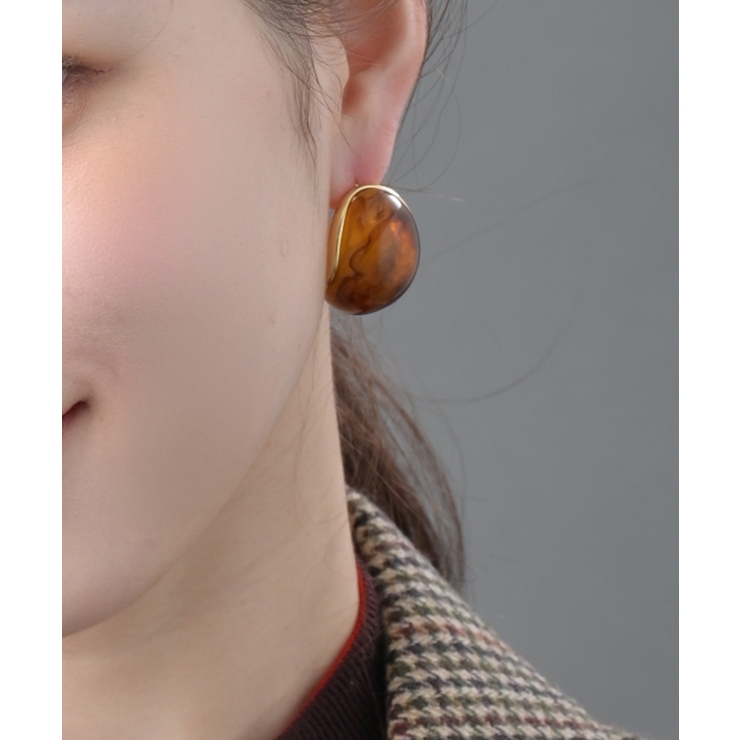 マーブル模様 ボリュームピアス べっ甲風 | VINGTAINE | 詳細画像6 