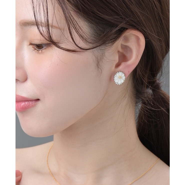 シェルフラワー×ラインストーンピアス/イヤリング/ビジュー P1199 | VINGTAINE | 詳細画像3 
