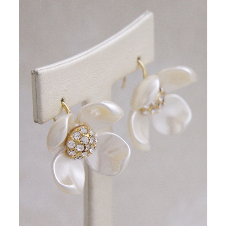 パール調フラワーフックピアス ビジュー ホワイト | VINGTAINE | 詳細画像4 