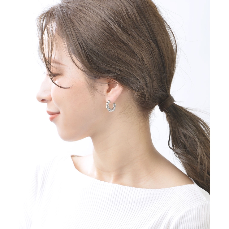 ツイストハーフフープピアス リングピアス 編み込み | VINGTAINE | 詳細画像8 
