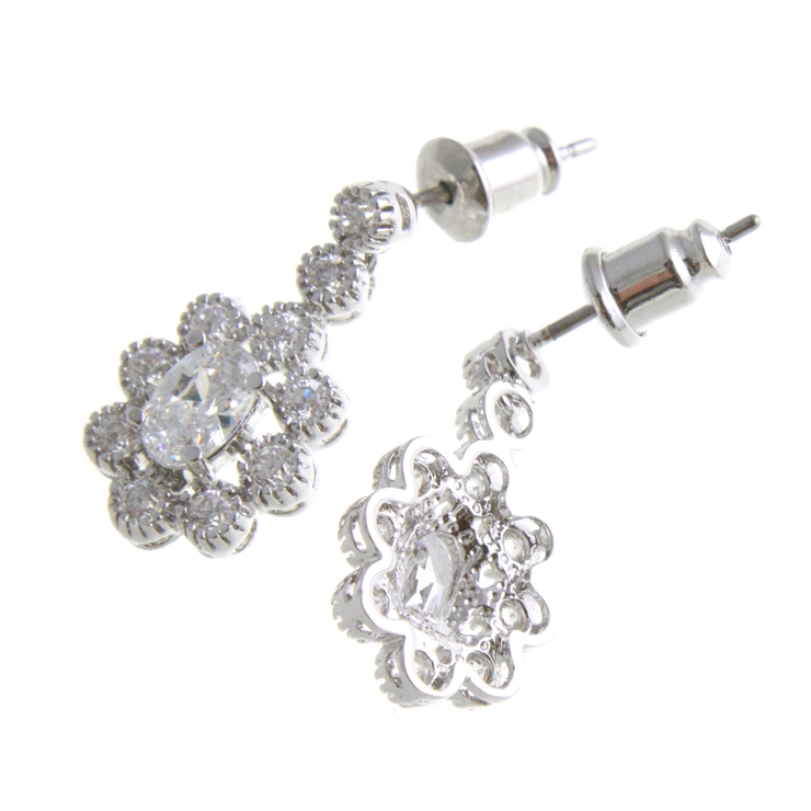 オーバル型ビジューピアス キュービックジルコニア ステンレスポスト | VINGTAINE | 詳細画像3 