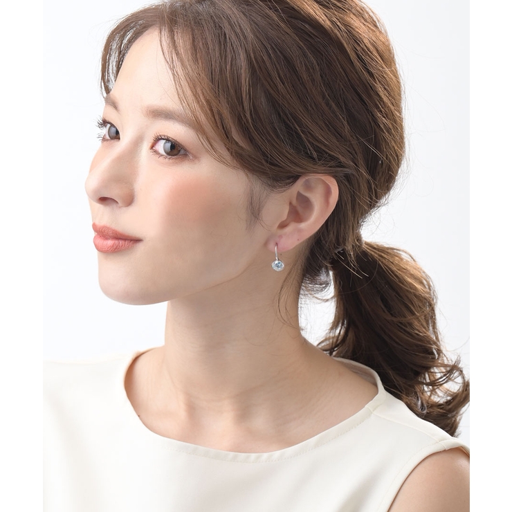 K18 ゴージャス デザイン フック 可愛 ピアス 1.4g