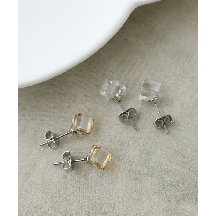 ピアス キューブ型 クリスタルガラス | VINGTAINE | 詳細画像9 