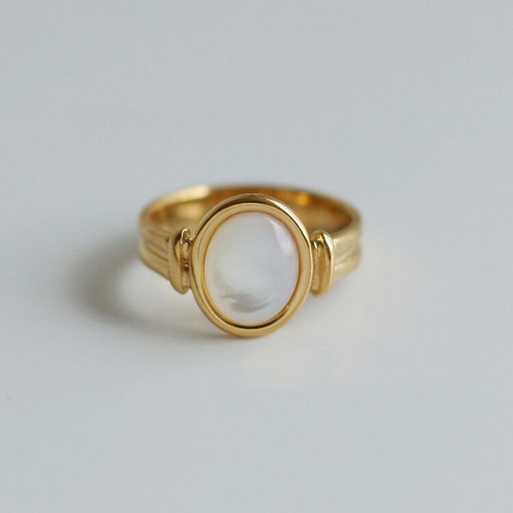 ゴールド | ゴールドシェルオーバルリング | Vita Felice