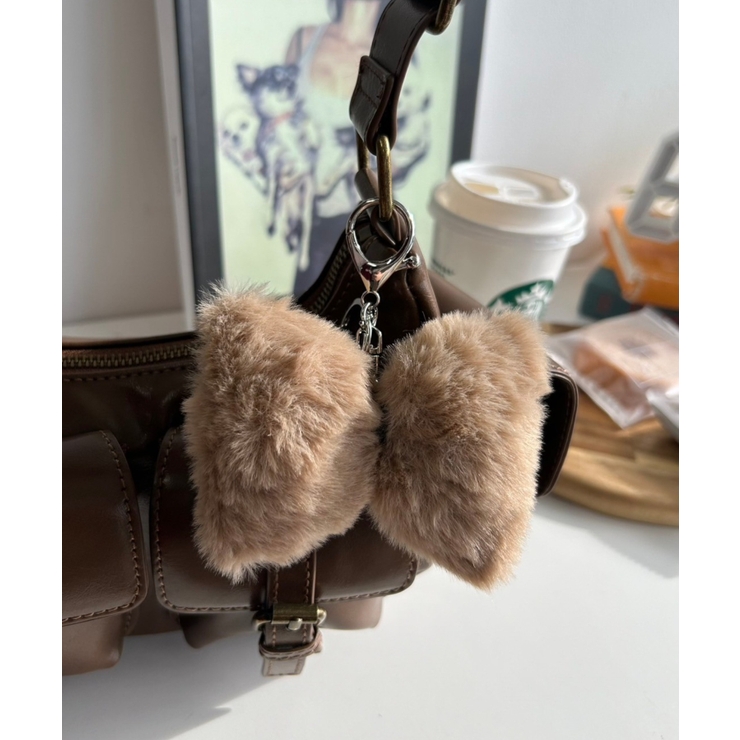 loroPiana グレー ファー キーホルダー レディス 革小物 バッグチャームとキーチェーン | Loro Piana