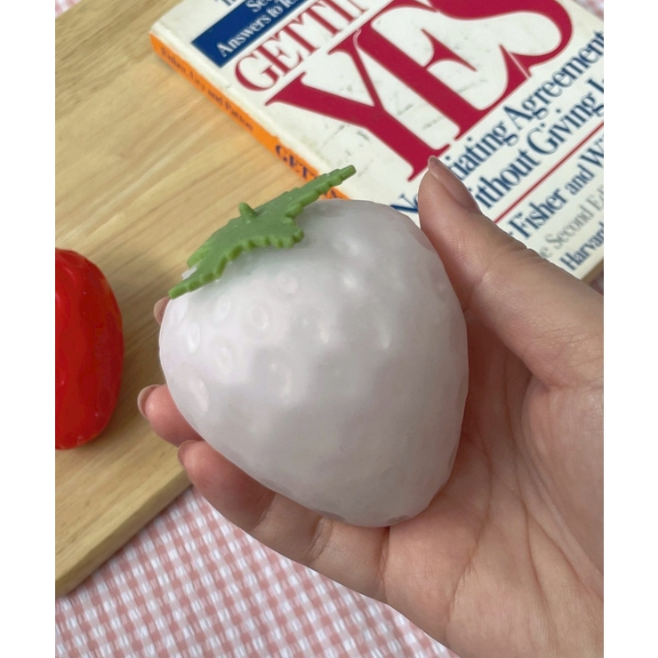 いちごホイップスクイーズ[品番：WG010094074]｜WEGO【WOMEN