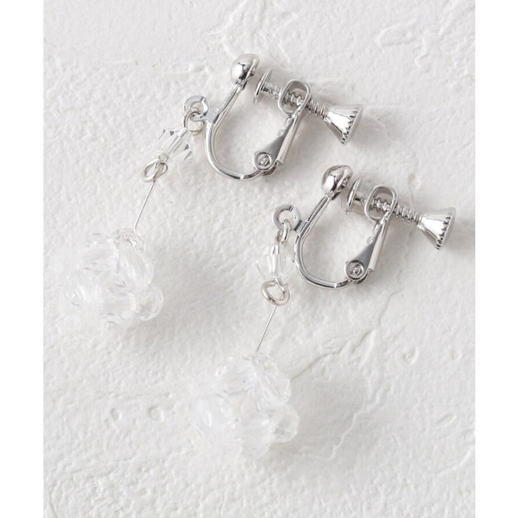 フラワーモチーフスウィングイヤリング 品番 Wrdw Its Demo イッツデモ のレディースファッション通販 Shoplist ショップリスト