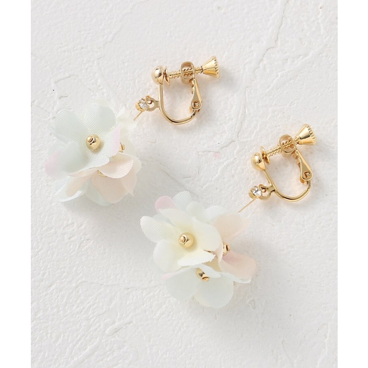 ブーケ造花イヤリング 品番 Wrdw Its Demo イッツデモ のレディースファッション通販 Shoplist ショップリスト