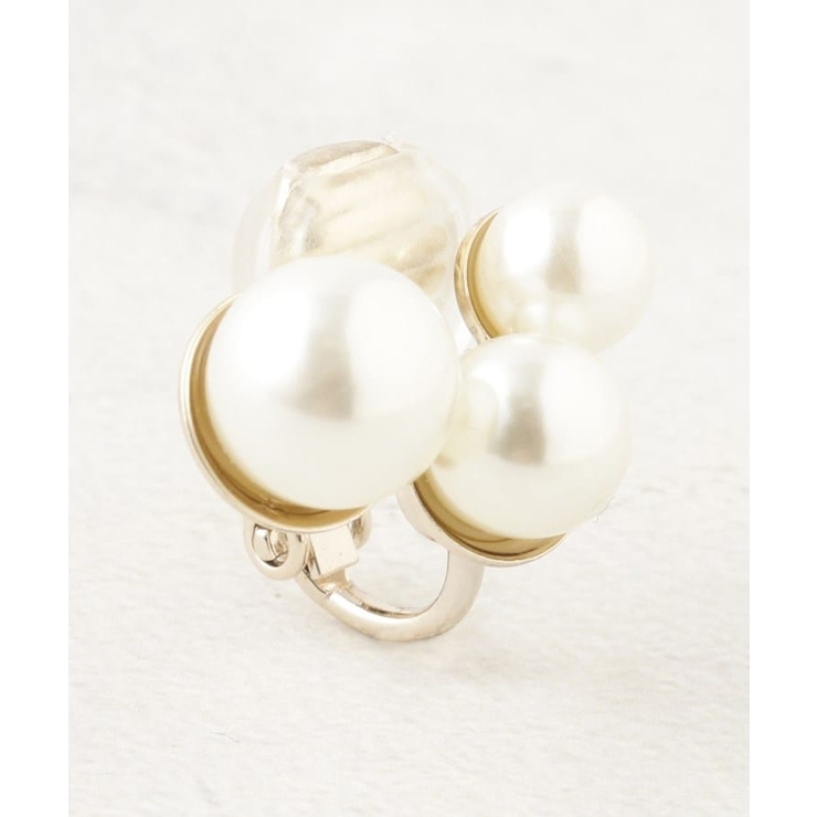 3フェイクパールイヤリング | OPAQUE.CLIP | 詳細画像2 