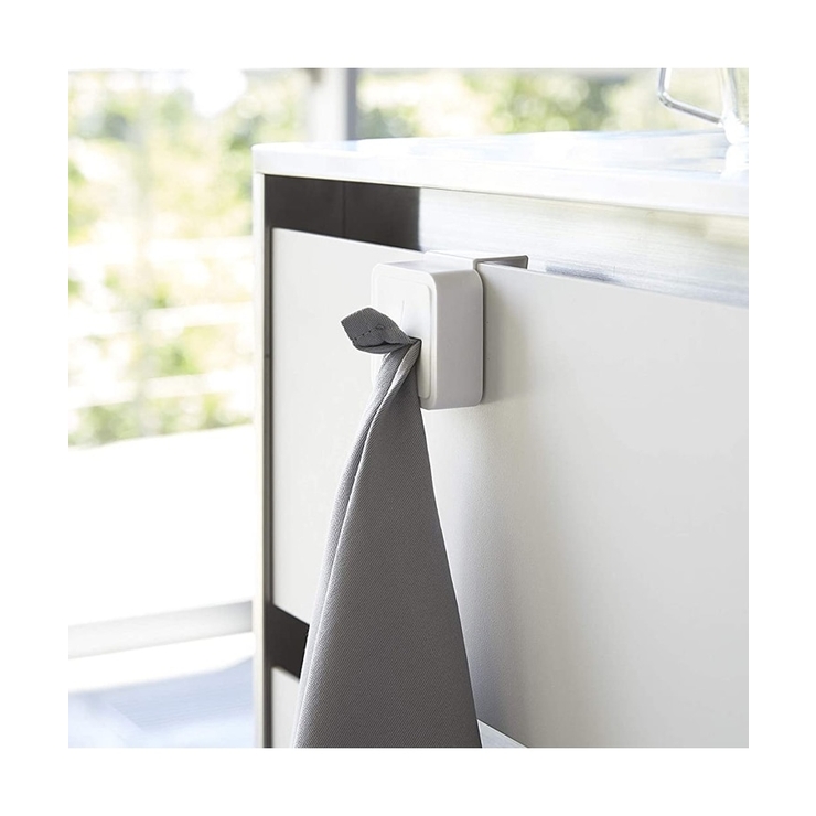 ホワイト(879) | シンク扉タオルホルダー WH 山崎実業 ＜tower タワー＞ | 212 KITCHEN STORE