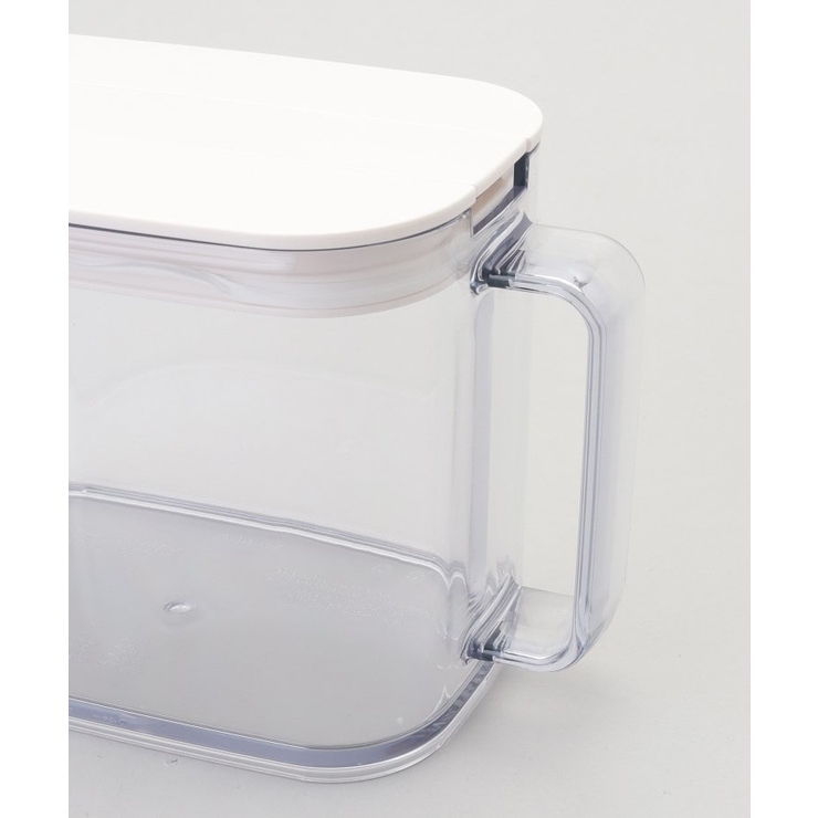 棚に収まる冷水筒 1.0L WH | 212 KITCHEN STORE | 詳細画像5 