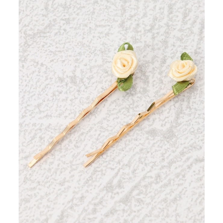 アイボリー(004) | ガーリー系 フェミニン系 バラ ヘアピン | ESPERANZA