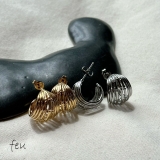 サージカルステンレスフープピアス アレルギー対応素材 フープ | feu | 詳細画像1 