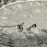 シルバー | サージカルステンレス ハートピアス ミニピアス | feu