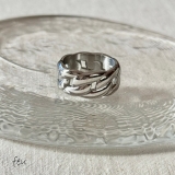 シルバー | サージカルステンレスリング アレルギー対応素材 上品 | feu