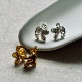 サージカルステンレス ピアス 人と被らない | feu | 詳細画像3