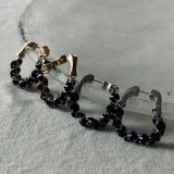 ブラックフープピアス ストーン トレンド | feu | 詳細画像13