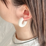 カラーピアス アクセントデザイン フープ | feu | 詳細画像10 