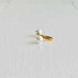 サージカルステンレス イヤーカフ 樹脂パール | feu | 詳細画像6 