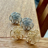 フラワーピアス メタル 大ぶり | feu | 詳細画像3 