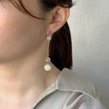 揺れるピアス クリア樹脂 個性的 | feu | 詳細画像10 