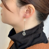 揺れるピアス クリア樹脂 個性的 | feu | 詳細画像11 