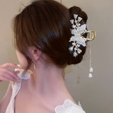 バタフライヘアクリップ タッセル 髪留め | SUNSHINE CLOSET | 詳細画像1 