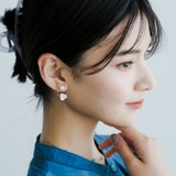 耳元に上品な華やかさを添える！フラワーモチーフピアス | aquagarage | 詳細画像7 