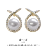 耳元に上品な輝きを添えてくれるノットモチーフパールピアス | aquagarage | 詳細画像3