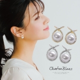 耳元に上品な輝きを添えてくれるノットモチーフパールピアス | aquagarage | 詳細画像1