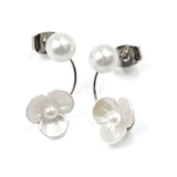 シルバー | 耳元に上品な華やかさを添える！フラワーモチーフピアス | aquagarage