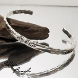 シルバー925製のトライバル柄デザインシルバーバングルブレスレット