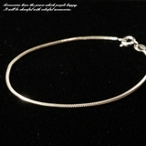 クールな印象を与えるシルバー製スネークチェーンブレスレット【シルバー925 レデ… | YUKATANゆかたん | 詳細画像1