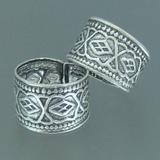 イヤーカフ シルバー925 模様を見ているだけでワクワクしちゃうイヤーカフス | YUKATANゆかたん | 詳細画像1 