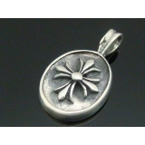 シルバー925 クロス十字架の紋章が収まったペンダントヘッド 【ペンダントヘッド | laplateriashu  | 詳細画像1 