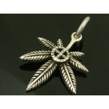 シルバー925 マリファナのペンダントヘッド 真ん中に十字架のデザインが施された… | laplateriashu  | 詳細画像1 