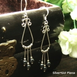 ドロップ型のシルバー線とグレーカラービーズがユラユラ揺れるエスニック風のサガリタ… | YUKATANゆかたん | 詳細画像1