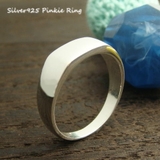 中心の平たい部分が光を反射★ピンキィリング１  アクセサリー | YUKATANゆかたん | 詳細画像1 