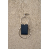 BICOLOR FAUX LEATHER EARRINGS | AZUL BY MOUSSY | 詳細画像13