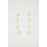 WHT | フラワーフェイクパール4連イヤリング | RODEO CROWNS WIDE BOWL