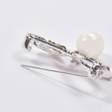 パール付きビジューリボンブローチ | BeBe | 詳細画像7 