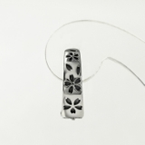 サクラ フェイクピアス ノンホール 片耳用 1個売り | シルバーアクセサリーBinich  | 詳細画像3 