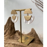 ホワイト | ハーフラウンドピアス emouv ピアス | BUYSENSE