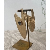 ブラック | ビッグプレートストーンピアス emouv ピアス | BUYSENSE