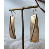 プレートラインピアス emouv ピアス | BUYSENSE | 詳細画像1