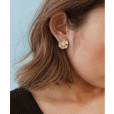 フラワーモチーフピアス emouv ピアス | BUYSENSE | 詳細画像1 