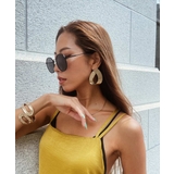 ツイストプレートピアス emouv ピアス | BUYSENSE | 詳細画像1 