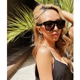 フラワーフレームピアス emouv ピアス | BUYSENSE | 詳細画像1 